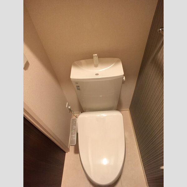 ファミールS 温水洗浄便座