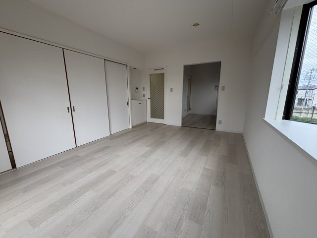 ビューテラスパティオ0201号室 リビング