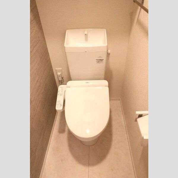 ルリアン大島 温水洗浄暖房便座