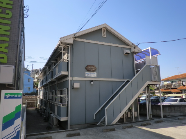 三和ハウス 駐車場