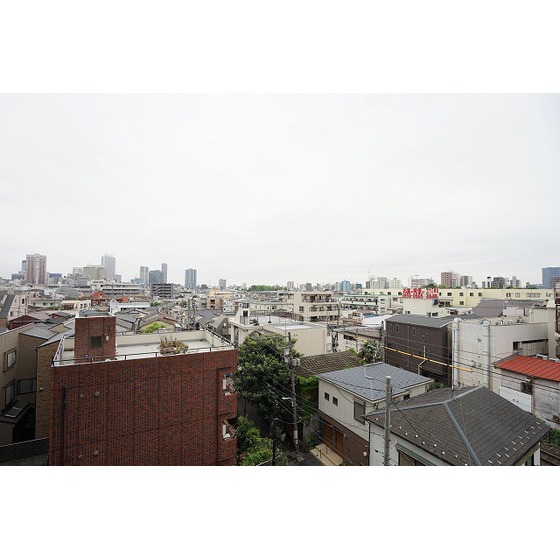 グローリア初穂椎名町0507号室 バルコニー眺望