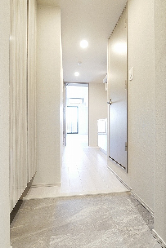 COURTYARD洗足 内観