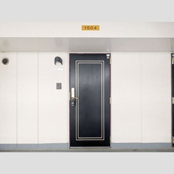 オーシャンビュー壱番館 玄関