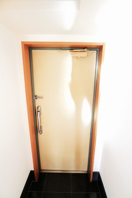 アーバイル池袋EAST7階 玄関