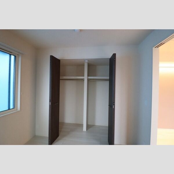 AXIS松戸 クローゼット