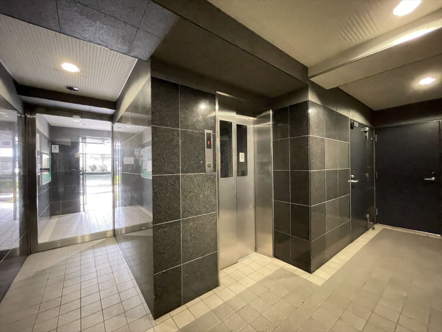 スカイコート品川第6402号室 エレベーター