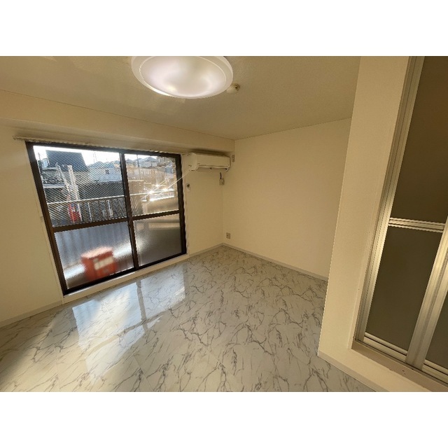 スターマンションⅡ202号室 リビング