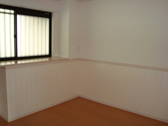 クレアトゥール　エスト　(Ｃｒｅａｔｅｕｒ　ｅｓｔ) 洋室