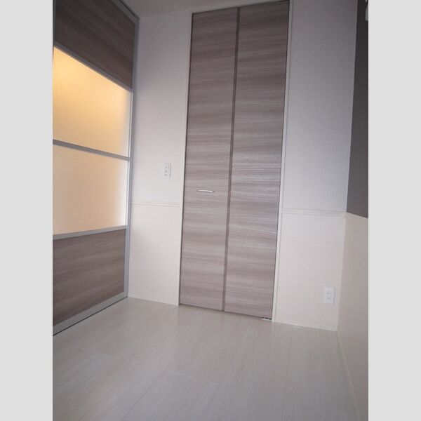 メイク クレエ101号室 洋室3帖