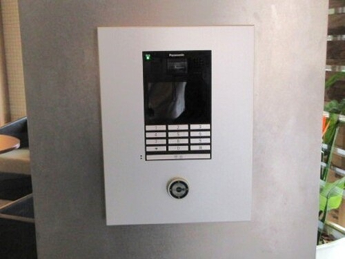 ライオンズ東京三ノ輪ミレス9階 オートロック　※2023年7月撮影