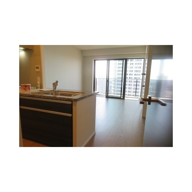 シティタワー新宿32階 内観