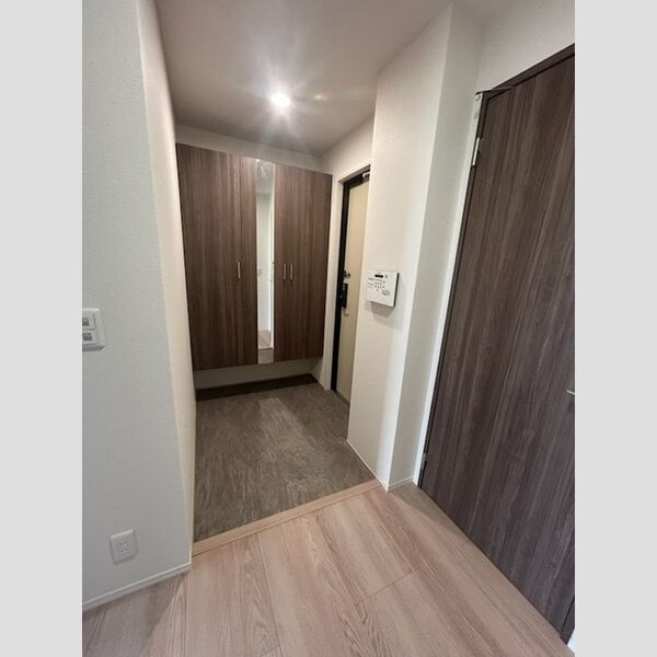 センカⅢ207号室 玄関・シューズボックス