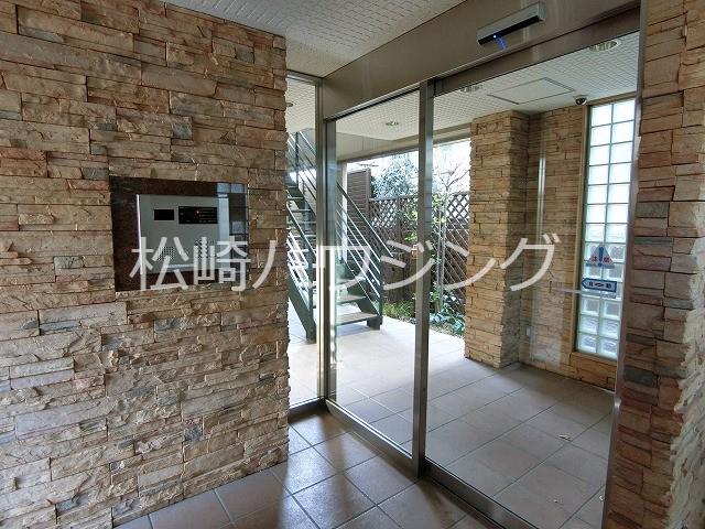惣内ハイツ2階 エントランス
