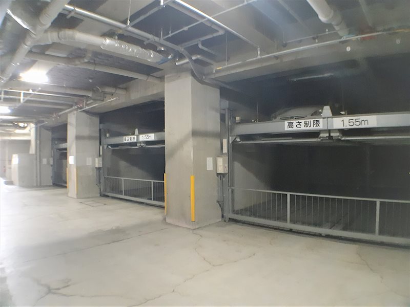 レジディア文京音羽5階 駐車場