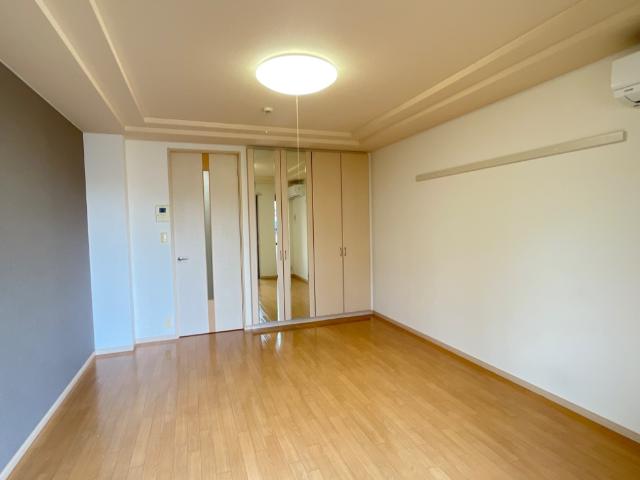 グレイスヴィラ 洋室