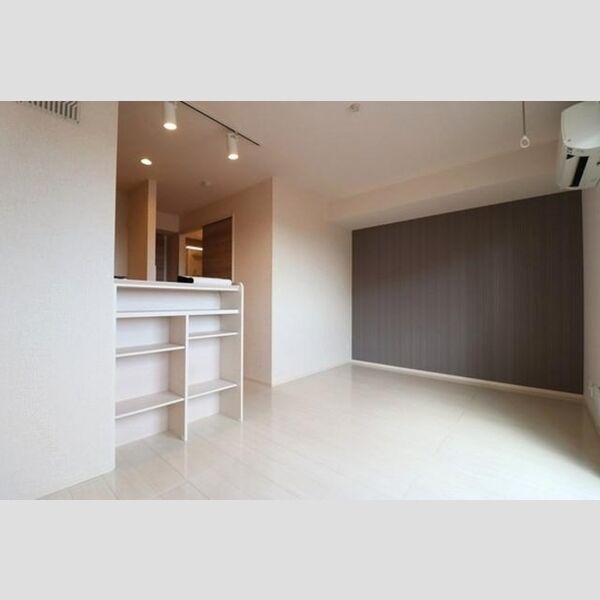 グレイス リビング　10.9帖