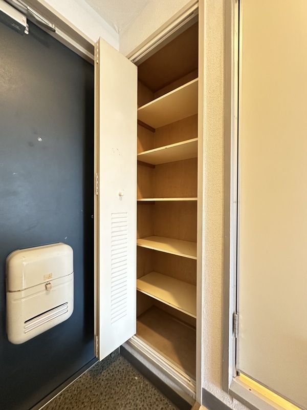 小杉SIビル1階 収納