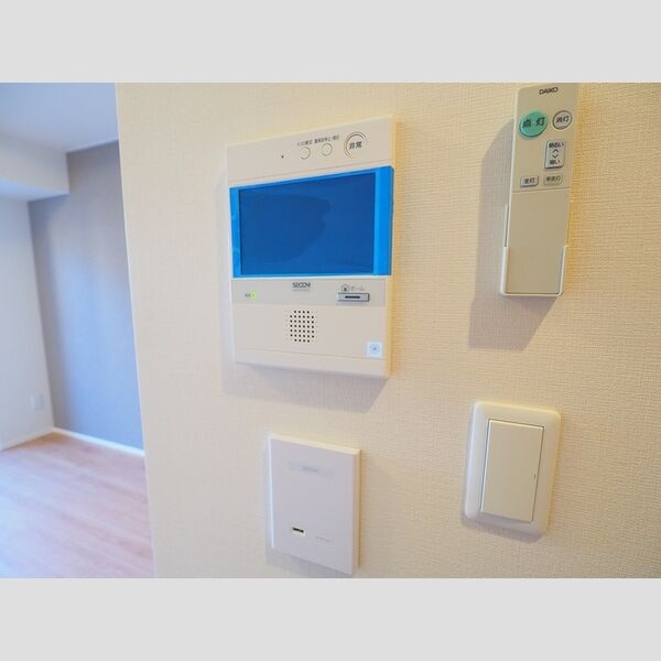 ロイジェントパークス千葉中央0702号室 TVインターホン