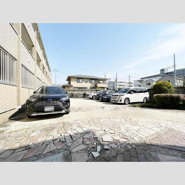 フェアレーン高野台　　Ⅱ 駐車場
