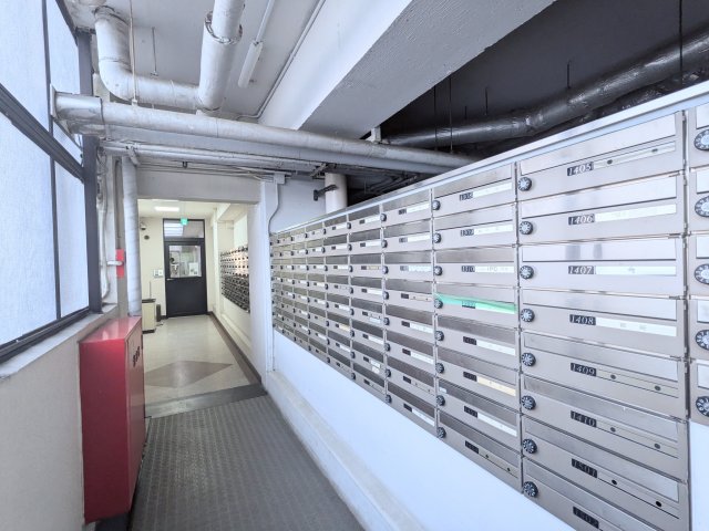 松見坂武蔵野マンション1206号室 同建物別部屋の参考画像