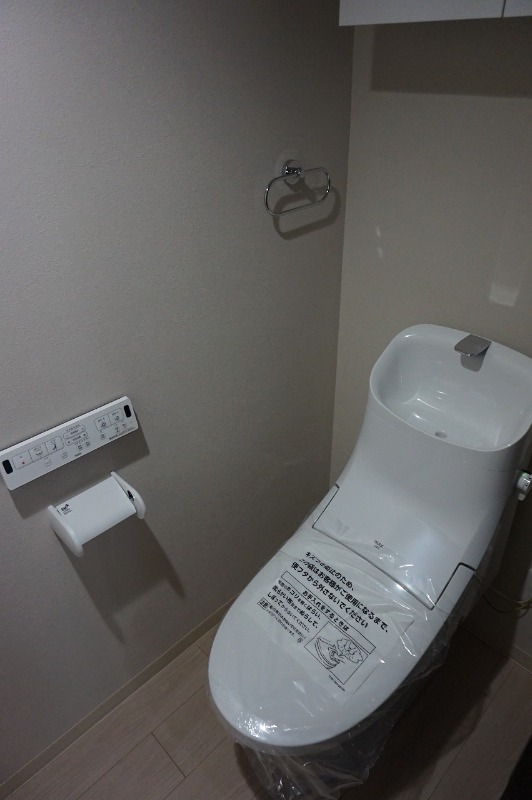 ＰＡＲＫＳＩＤＥ　ＲＥＳＩＤＥＮＣＥ　ＧＹＯＴＯＫＵ(E-185) トイレ