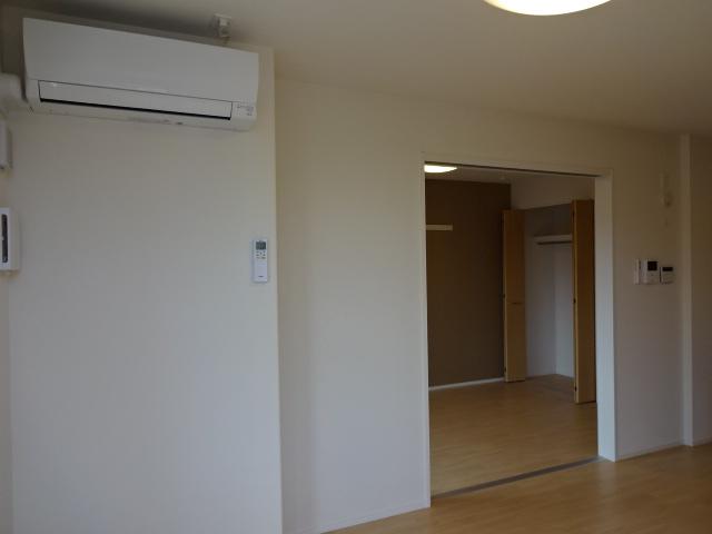 Ritz Solius Ｓouthwing 室内