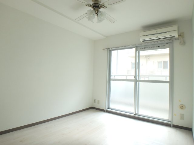 芦花ハウスⅡ205号室 その他