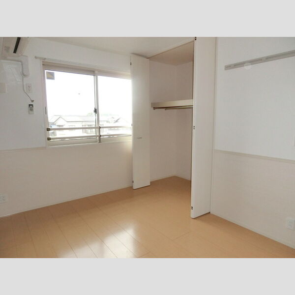 ゼルコバリーフ305号室 洋室