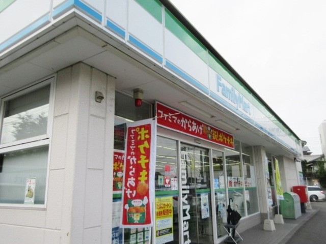 パークサイドアベニュー0203号室 ファミリーマート市沢町店