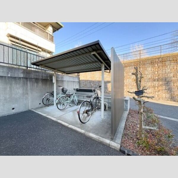 ガーデンハイツ・モッコク 駐輪場