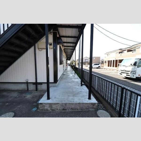 エステートM101号室 ホール