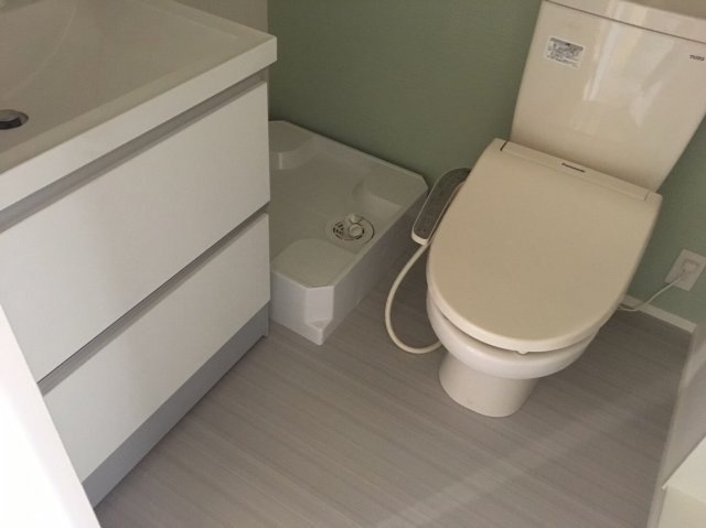 ハーモニーテラス綾瀬Ⅴ201号室 トイレ