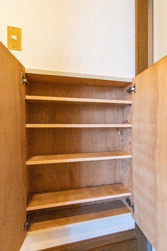 ミキハウスⅡ1階 収納