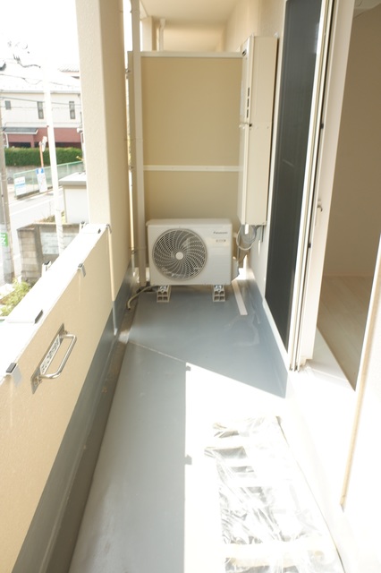 Ｌｅｓ　Ｍｅｒｖｅｉｌｌｅｕｓｅｓ202号室 バルコニー