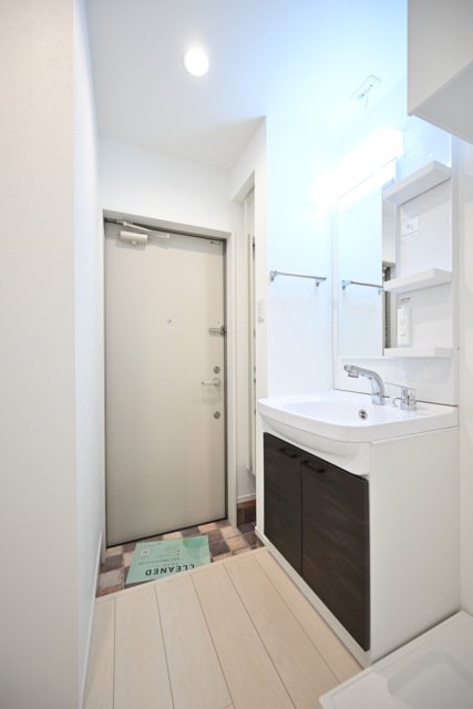 ソルナクレイシア吉祥寺本町 玄関