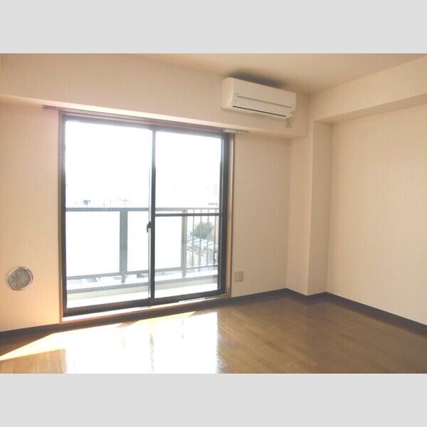 リビングタウン厚木101号室 居室(エアコン)