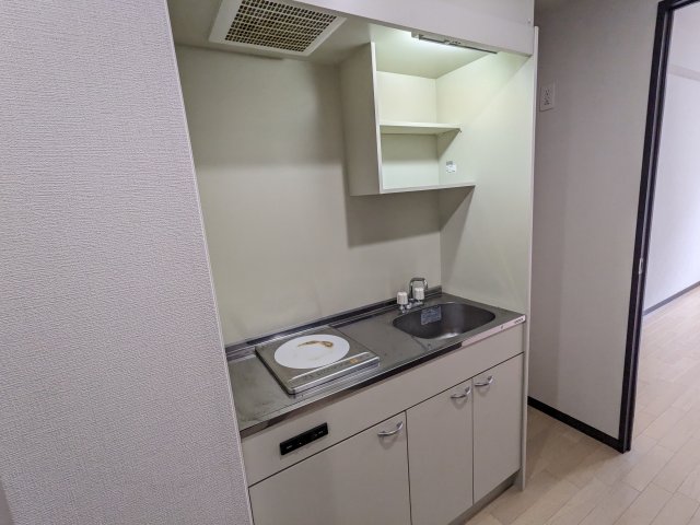 ジュモー京成船橋806号室 キッチン