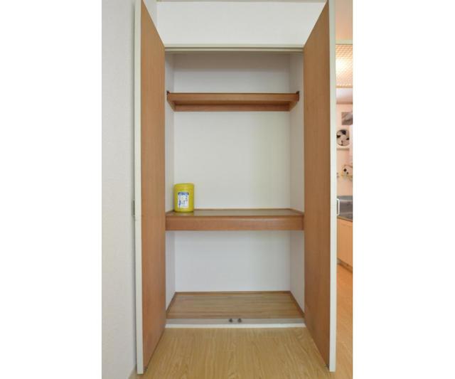 ツインハイツ秋山2205号室 同建物別部屋の参考画像