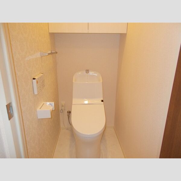 ヴューテラス寺尾の森　B 温水洗浄暖房便座付トイレ