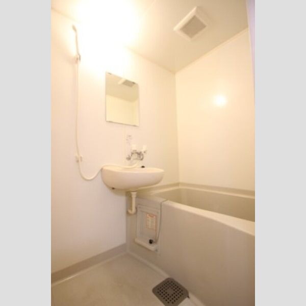 ヴィラロッソ 205浴室