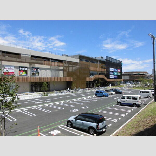 グランシャリオ 「iias(イーアス)高尾」大型複合施設