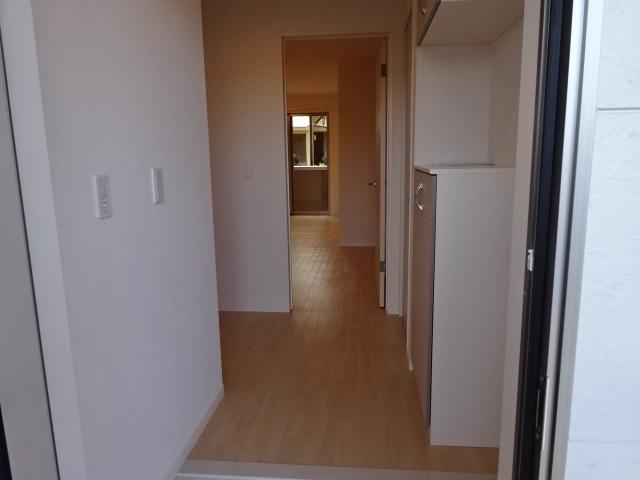 サファイアＡ 玄関