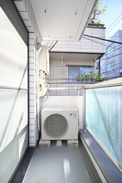 ハイ・シティ三軒茶屋第２ バルコニー