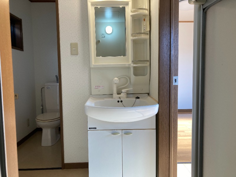 コスモパレス平塚2階 内観