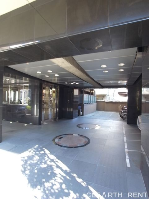 菱和パレス駒沢大学駅前1階 エントランス