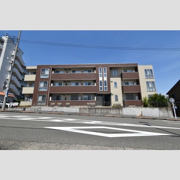 カーサグラナーテ201号室 外観