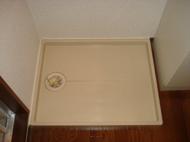 イーストピア102号室 洗濯機置場