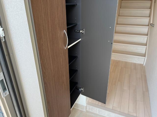 ナチュラル　ライズ201号室 下駄箱（イメージ）