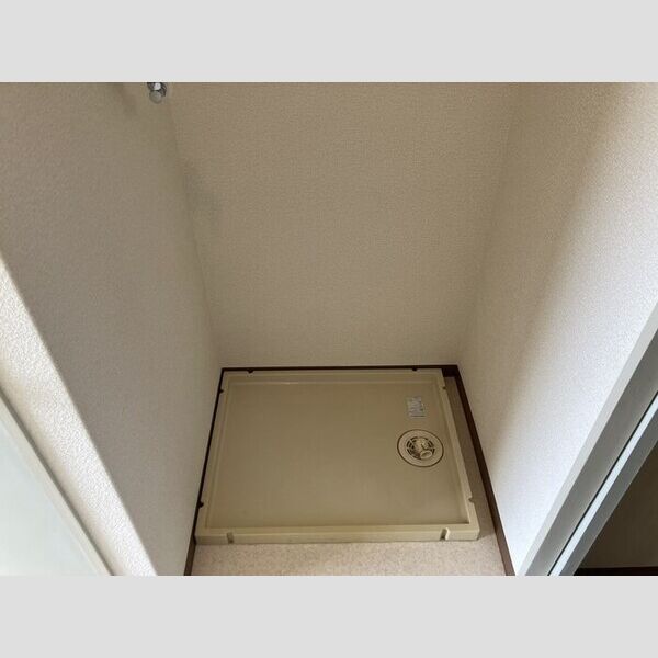 ハイムカメリア204号室 室内洗濯機置場