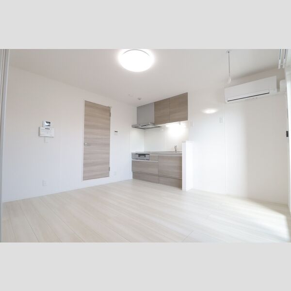 コリーヌヴェール日進 LDK8.2帖